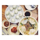 #breakfast; Kalguksu (knife sliced noodle) & Mandu (steamed dumplings) @ Myeongdong Kyoja!