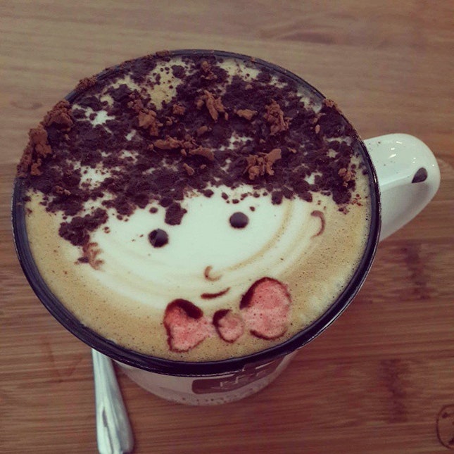 Happy Holiday😊 Coffee Date with❤
#Instacoffee #coffee #caramelmocha #Chilling #dating #boyfie #shapilapfish