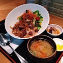 Beef tenderloin dice steak salad bowl with balsamic sauce #foodporn #burpple #hk #japanese