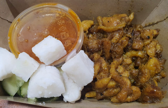 Chicken Satay Goreng ($8)