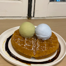 Double scoops + Waffles