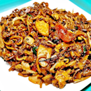 Char Kway Teow (SGD $5) @ No. 18 Zion Road Fried Kway Teow.