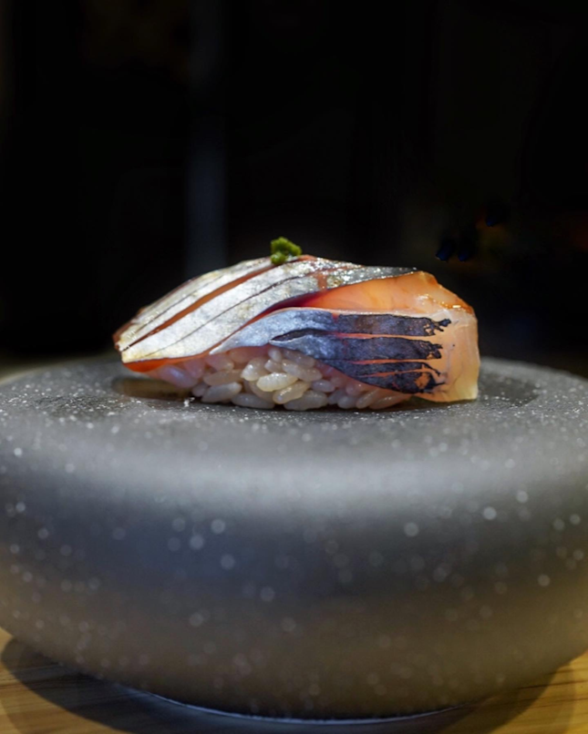 Hatsu, a new modern sushi-focused Omakase restaurant located in Hotel Royal (Newton),helmed by Chef-owner Leon Yap, Champion of the World Sushi Cup Japan 2019, 