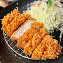 Tag someone who is a fan of Tonkatsu!🤤