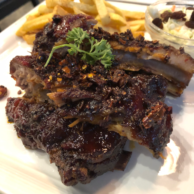 Ribs at Meat N’ Chill