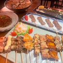Delicious yakitori and shime saba was goood!