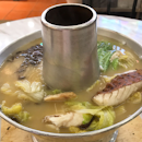 Red Grouper Traditional Charcoal Steamboat @HuatsKeeFishHeadSteamboat | 63 Jurong West Central 3 | Jurong Point, @MalaysiaBoleh_sg #03-28.