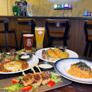 Unwind over some quality craft beers and good food