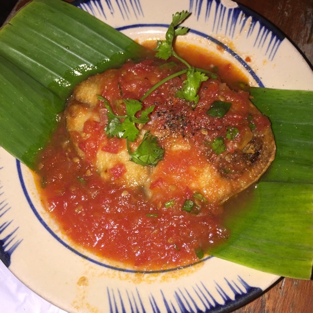 Tuna simmered in Tomato & Fish Sauce