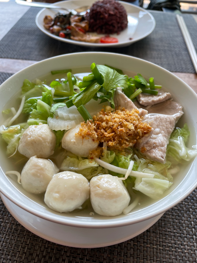 Thai Kway Teow soup