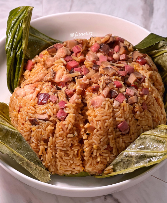 Steamed Lotus Leaves Rice with Smoked Duck and Abalone Sauce