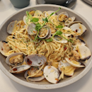 Two Clam Vongole