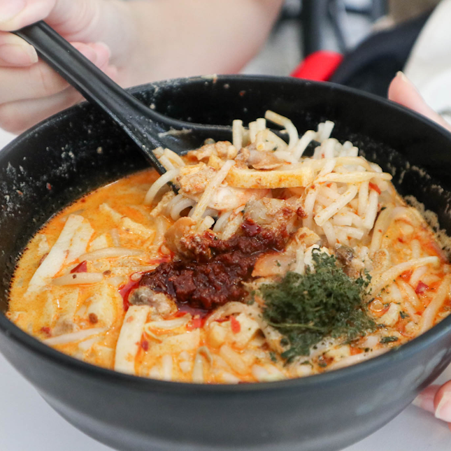 Laksa with a spice level not for the weak