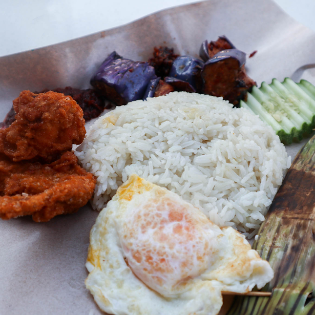 Nasi lemak that is rather overrated