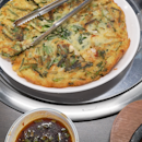 Seafood Pancake chive(choice of Spring Onion and sth else avail) 25++