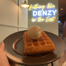 30% deal for waffle + gelato