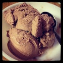 Late night #indulgence #nestlechocolateicecream #creamy #icecream #sweettooth #chocolate #yumyum #dessert