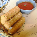 🧀 Mozzarella Cheese Stick (RM 33)
