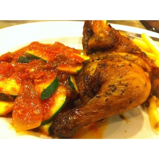 Half chicken roasted with seasonal vegetables #foodporn #spageddies #nofilter