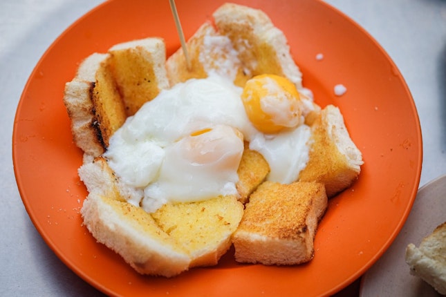 All About Charcoal Grilled Toast & Kampung Chicken Eggs