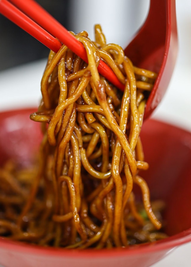 Flavourful KL-Style Pork Noodles Hidden in Tanglin Halt!
