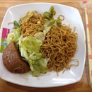 Fried maggi noodles for breakfast this morning!