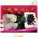 today's #lunch 
#kale sea bream?