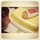 The least I could do to make my start of the day a beautiful 1 😊 #whitagram #breakfast #macdonalds #delicious #hashbrown #alltimefavourite #instafood #foodporn #foodforthoughts  #morning #love #soniasiow #life #living #asia #asian #sg #singapore #follow #followme #like #likeme #likeforlike #l4l #like4like #instalike #shoutout