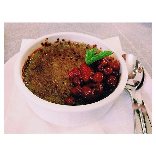 Always room for dessert // Green Tea Creme Burleë 💚🍵🍰 #dessert #greentea #matcha #cremeburlee #myfavouriteflavour