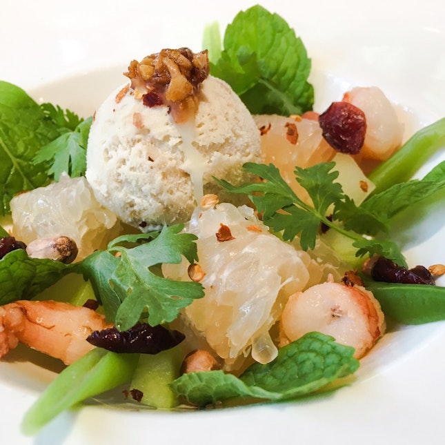 Pomelo Salad with Tiger Prawns and Frozen Coconut Dressing