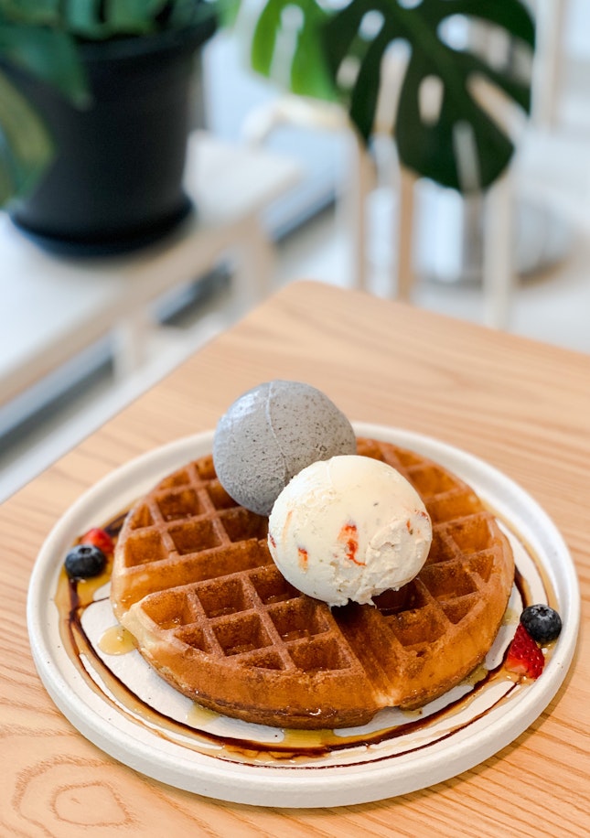 Waffles with Black Sesame Soy Milk and Chrysanthemum with Goji Berries Ice-Cream