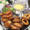 Cheeese Fondue at Jack's Place - a delicious cheesy concoction to dip these tasty fried morsels of onion rings, battered mushrooms, chicken wings and battered crab sticks.