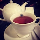 Velvet earl grey tea~ ☕ #tea #canele #delicious