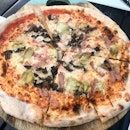Thin crust pizza fest at pizzeria giardino (thanks for the $200 vouchers giveaway!)!