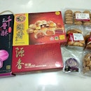 One of the much raved food souvenirs to buy back whenever you are in Ipoh - Guan Heong and Ching Han Guan!