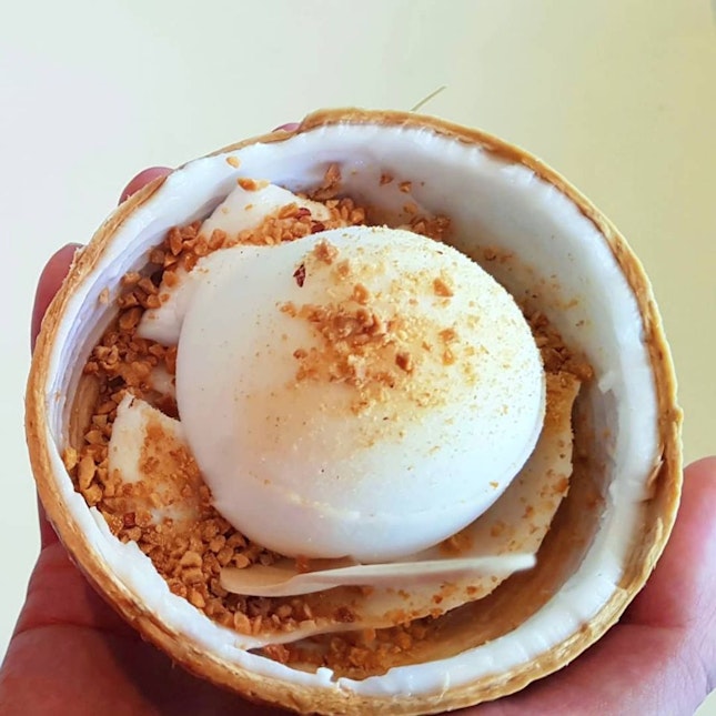 Coconut Ice cream In Singapore 