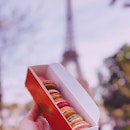 If only having these macarons at the park overlooking the Eiffel Tower could be our favourite pastime.