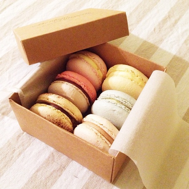 No need to queue for Laduree to get delicious tasting macarons!
