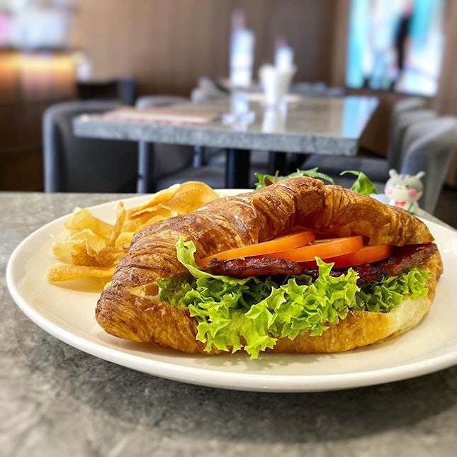 For a ‘light’ bite, try the Bak Kwa Croissant with hand cut chips!