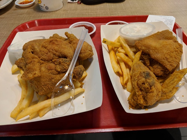 Arnolds Fried Chicken 2 Pcs Meal