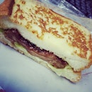 Teriyaki chicken toast from MOS burger #umakemehungry #sgfood #yummy #umakemehungry #yummy #foodphotography #foodie #foodgasm #foodstamping #foodbloggers #foodoftheday #foodporn #foodspotting #instafood #instasg #justeat #mosburger
