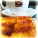 Butter sugar toast and milk tea to start the Sunday:) Happy Sunday everyone!