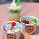 Dessert Monster is a humble dessert stall located at Toa Payoh Lor 8 Market & Food Centre serving a variety of sweet treats ranging from desserts to drinks.