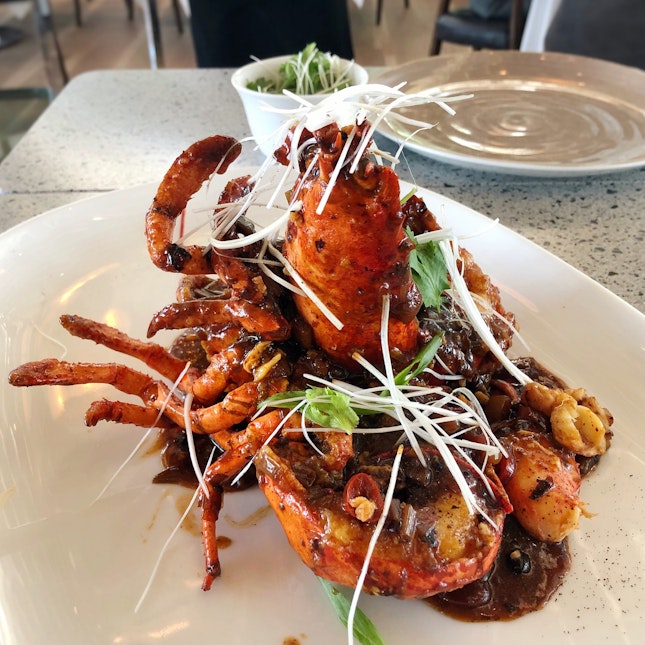 “Angry” Live Maine Lobster ($115++)