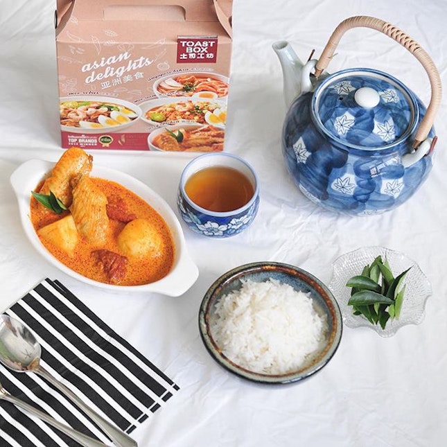 @toastboxsg is celebrating the nation’s 50th birthday with these promotions:
· $0.50 off purchase of any Asian Delight Ready-to-Cook Paste (U.P.