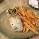 grilled chicken wrap with chips