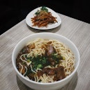 Weekday Set Lunch [$11.80]

Choose between their variety of La Mian and half portion of appertiser from their à la carte menu.