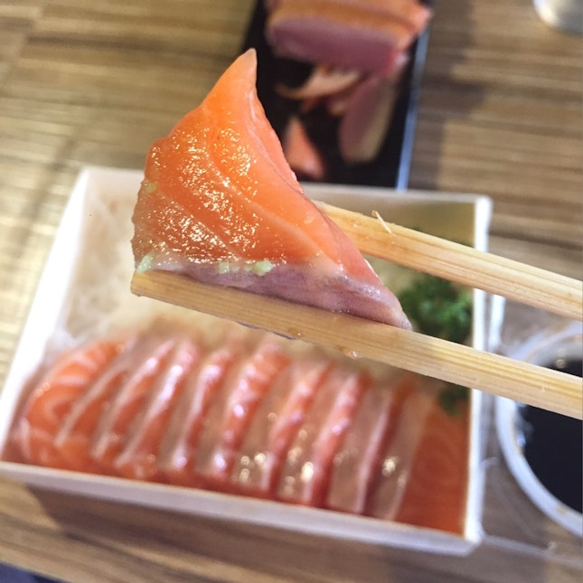 Thick Fat Cut Salmon