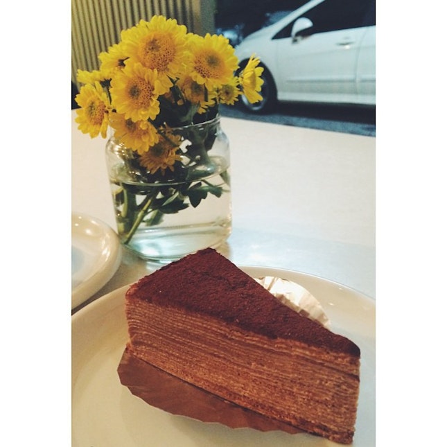 More of this pleaseeeee 🍰🍰🍰 #dessert #crepe #cake #itsbeentoolong