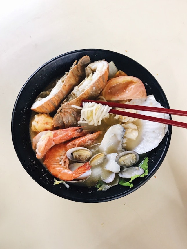 For Comforting Seafood Soup in Bukit Timah
